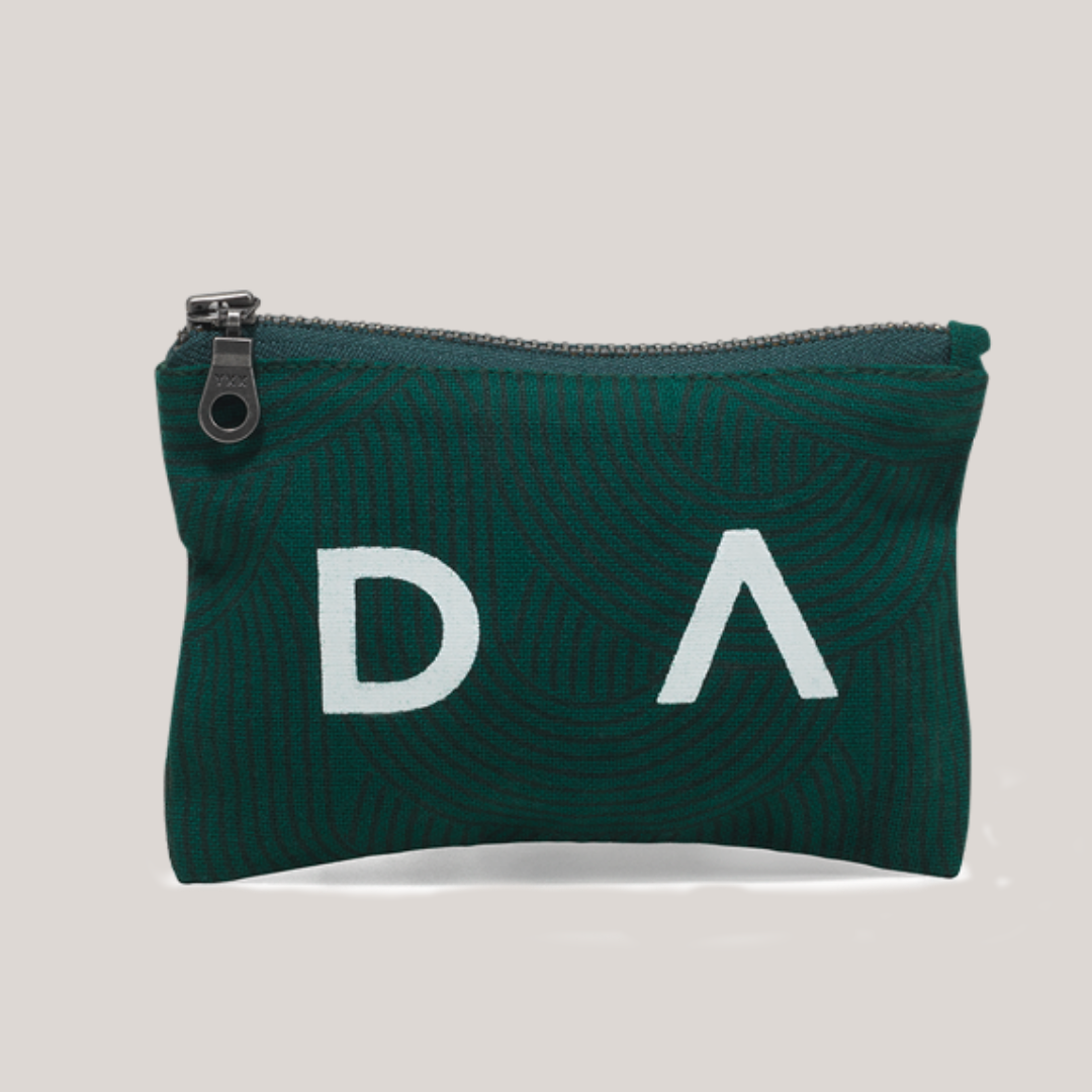 DAME Travel Wallet